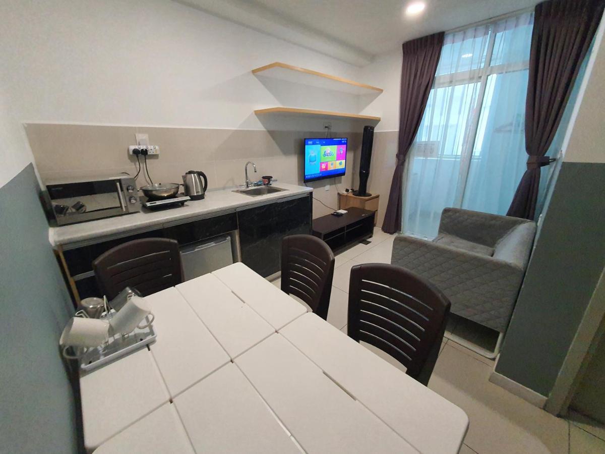 Lts Homestay At Sutera Avenue Kota Kinabalu Exterior photo
